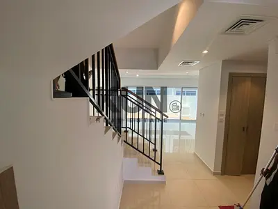 Spacious 4 Bedroom | Unbeatable Offer | Vacant Now