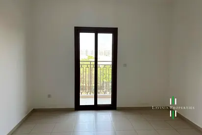 VACANT SPACIOUS 3 BHK + MAID'S ROOM | HUGE BALCONY