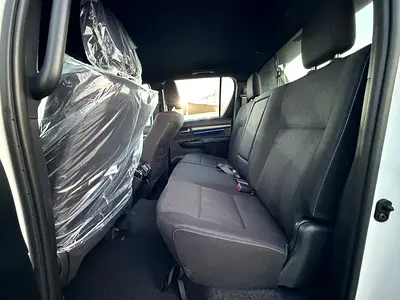 صورة 13 لـ 2026 Toyota HILUX