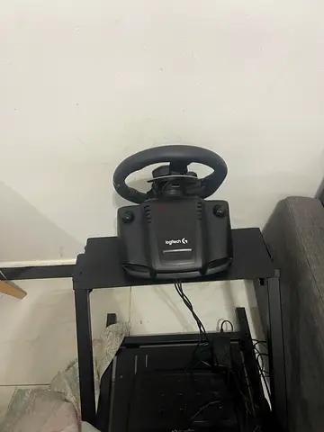 Steering logitech