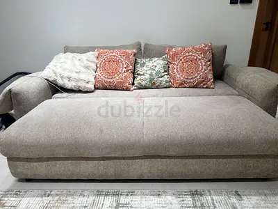 GREAT DEAL FINAL PRICE Light grey fabric L-shaped sofa bed with cushions - good condition