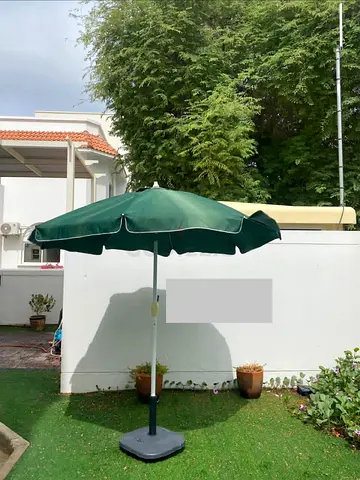 Green Outdoor Patio Umbrella with Base — Good Condition