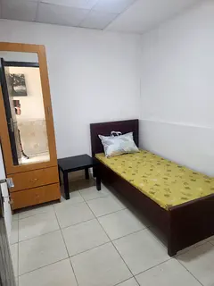 Bed space available for girl