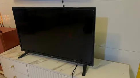 32-inch TCL LED TV - Good Working Condition