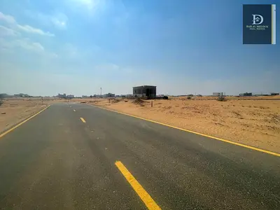 للبيع فى الشارقة منطقة روضة القرط   ارض سكني استثماري   مساحة 3660 قدم مربع  زاوية على شارعين 24 متر و 24 متر