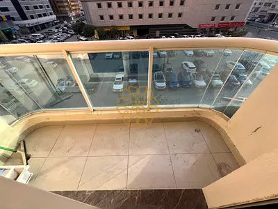 Spacious 2bedroom with balcony and store room