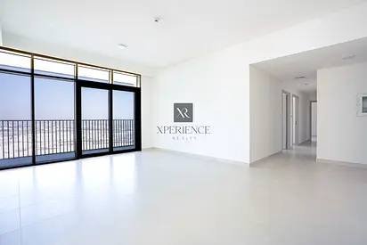 WATERFRONT LIVING | READY TO MOVE | BRAND NEW | RESALE