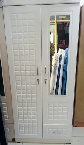 Wardrobe Almost New