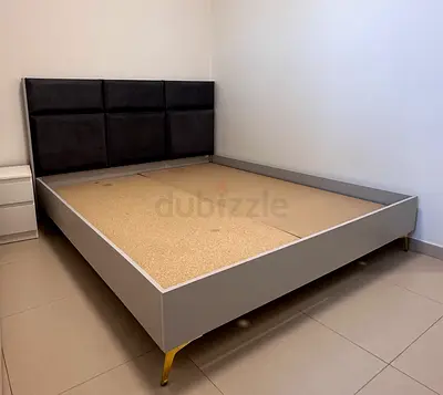 King size bed for sale
