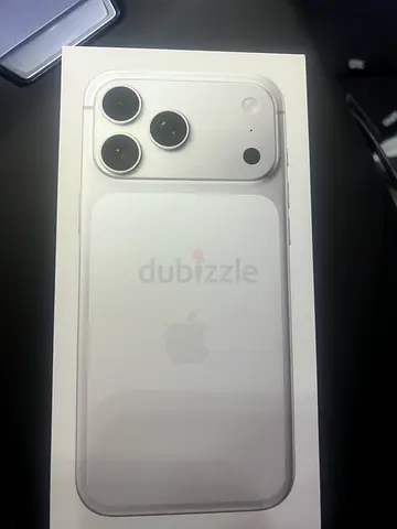IPHONE 17 PRO MAX SILVER