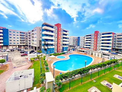 POOL VIEW SPACIOUS 2BR APT VACANT GREAT VALUE
