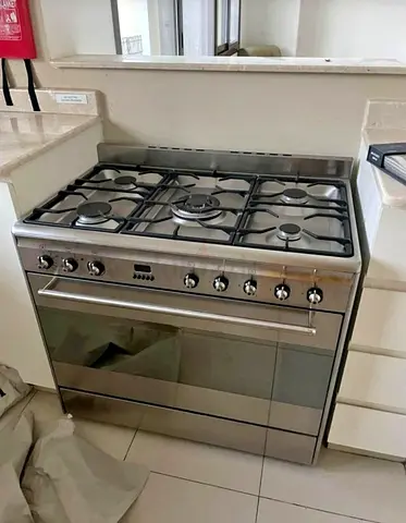 Smeg 90cm Top Gas Oven Electric Cooking range