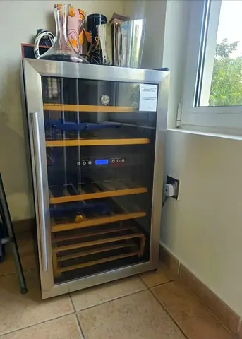Wine Cooler fridge