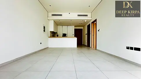 Spacious 1 BR | With Kitchen Appliances | Modern Layout | Pool View