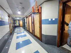 Spacious 2bhk apartment with close Hall full family building Near to sahara mall