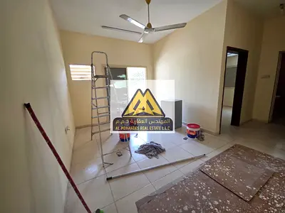 متااحه الان اجمل الشقق موقع ممتاز جدا و مناسب للجميع مع صيانه ع المالك فري بنايه عائلات فقط