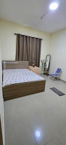 Room available for Working couple/Family or Working Women
