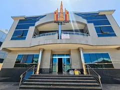 Very big Villa 7 Bed room All master room Hall Majlis Maids room balcony very big room yard parking