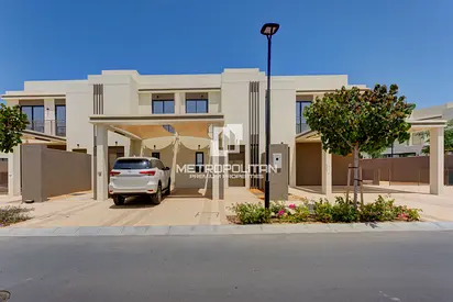 Single Row 2BR+Maid | Brand New | Beach Access