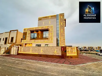 امتلك فيلا جاهزة بتوصيل الكهرباء والمياة ومكيفات زاوية شارعين على شارع رئيسى طابقين + روف بناء 4600 قدم