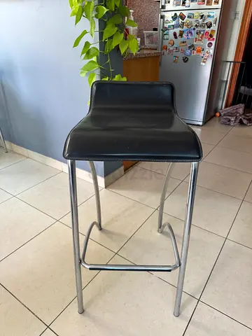 Bar stool