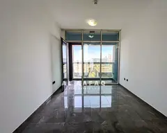 2BHK with Spacious Balcony &amp; City View - Free Parking