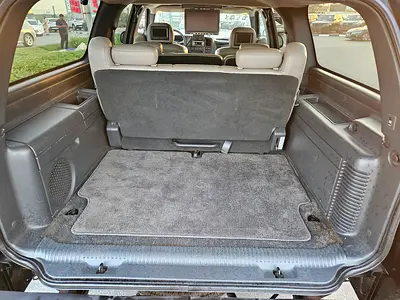 2001 Chevrolet SUBURBAN 照片 10
