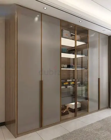 Modern built-in wardrobe with glass display center - 6 doors