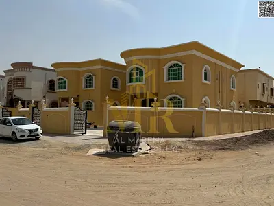 لأصحاب الرفاهية فيلا 5 غرف كورنر بمنطقة المويهات2  مساحة 5200 قدم تشطيب سوبر ديلوكس  شامل مكيفات وكهرباء ومية