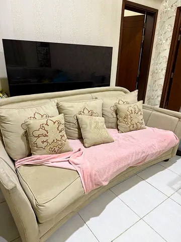 Free 3 seater sofa