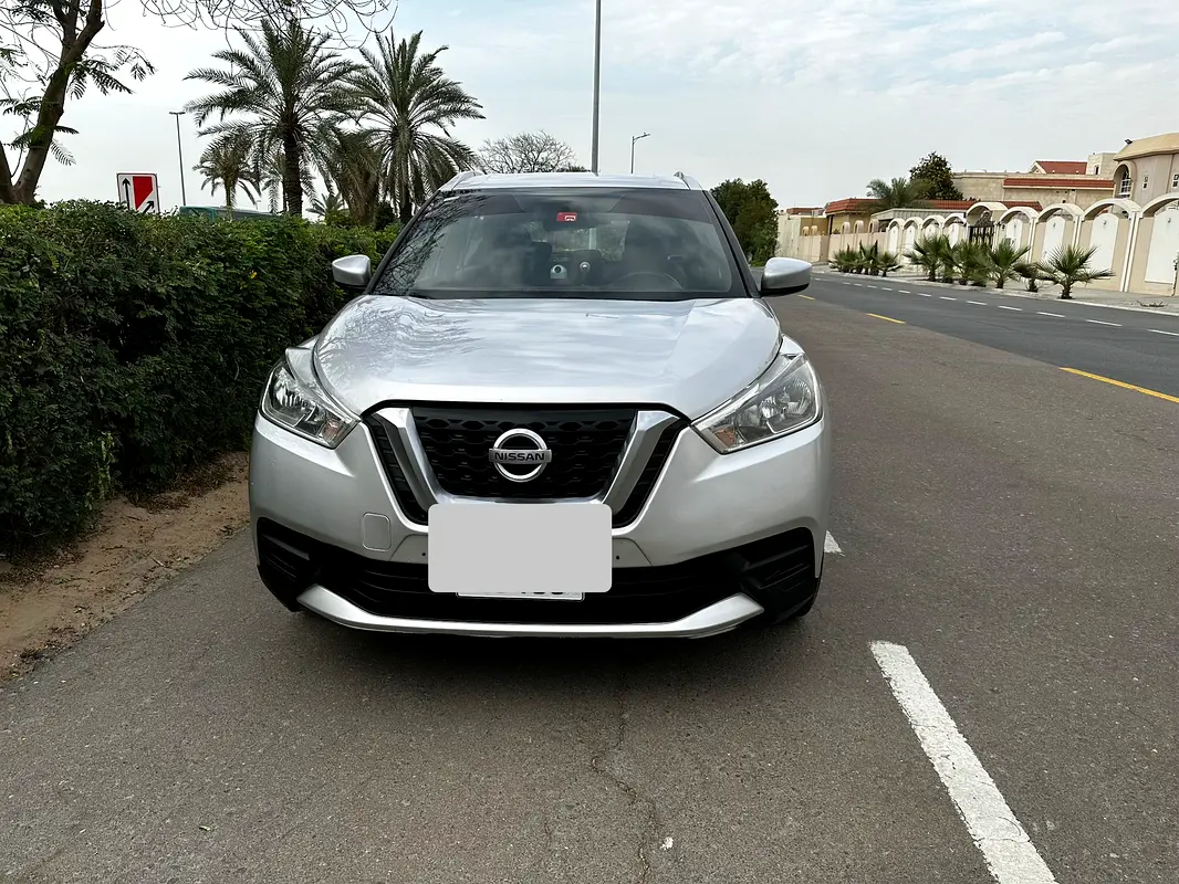 Nissan Kicks 2019 — photo 1 of 8