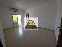 Sea &amp; creek view | 2 balconies | High floor (roof) | Maintenance by owner | Near bus station | E