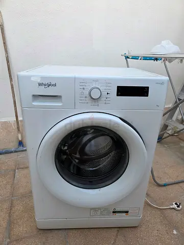 Whirlpool front-load washing machine - good working condition