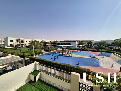 3BR+M | Beautifully Landscaped |On the Pool & Park