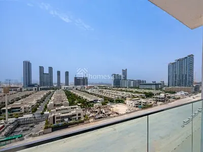 Corner Unit l Dubai Skyline l Vacant!