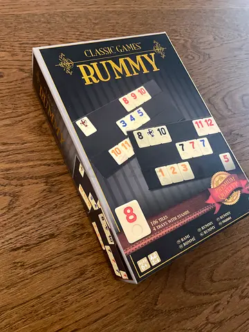 Classic Rummy Tile Game (Complete Box) - flawless Condition