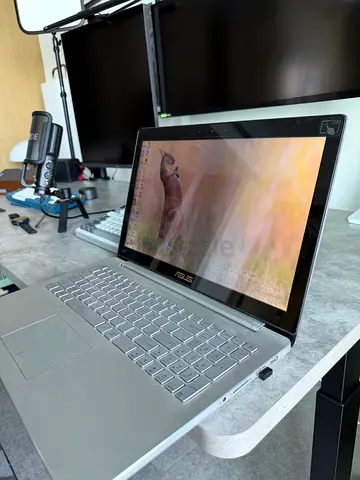 Laptop asusn501v