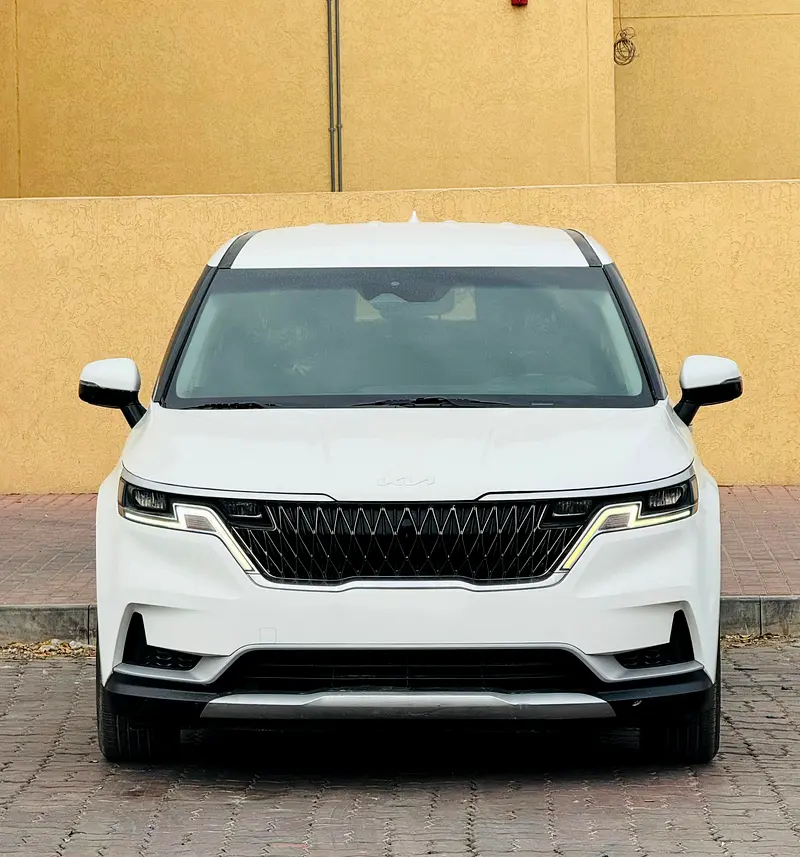 Kia Carnival 2024 — photo 1 of 13
