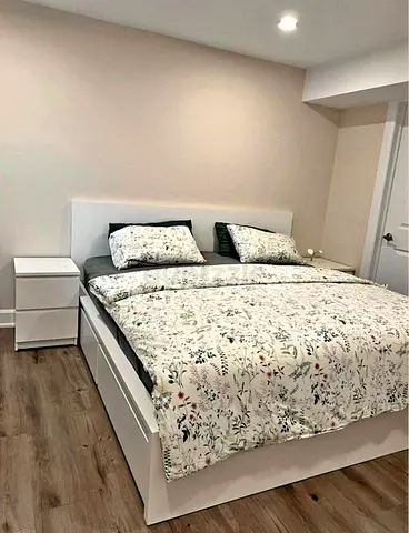 IKEA White MALM King Storage Bed with IKEA Mattress 180 x 200 cm