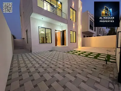 Luxury villa, all registration and ownership fees included, close to all amenities. Prime location.