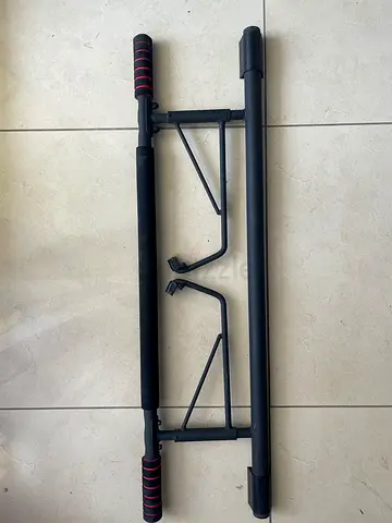 Adjustable Doorway Pull-Up Bar / Home Gym Fitness Bar
