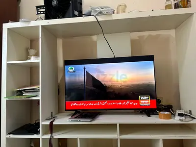 43” inches TOSHIBA smart TV UHD for sale