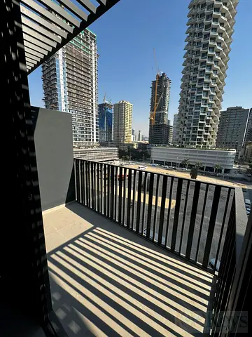 High Floor | Corner unit | Big plot size
