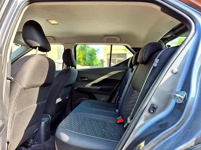 صورة 13 لـ 2022 Nissan KICKS