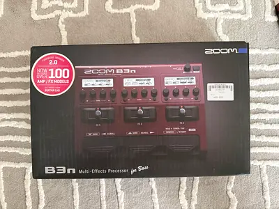 Zoom B3n Multi-Effects Bass Processor (Like New, In Box)