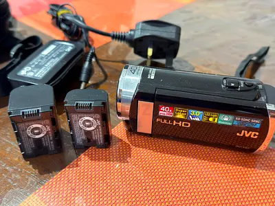 JVC Everio Handycam Compact Digital Camcorder with Carry Case