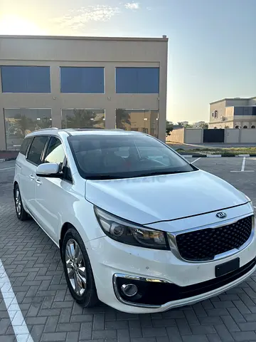 Kia carnival perfect condition