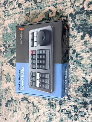 Blackmagic Design DaVinci Resolve Speed Editor - Video Editing Deck Like New in Box