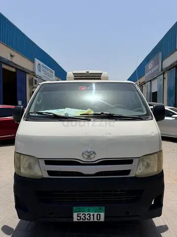 Toyota Hiace Chiller Van