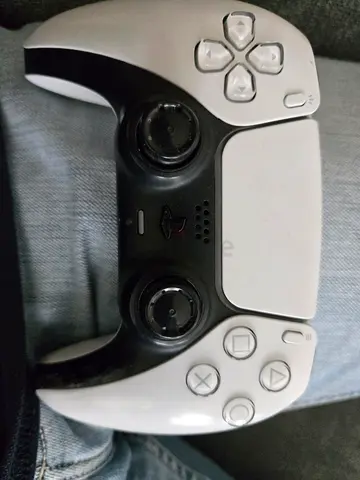 Sony PS5 DualSense Wireless Controller — White, Used Good Condition